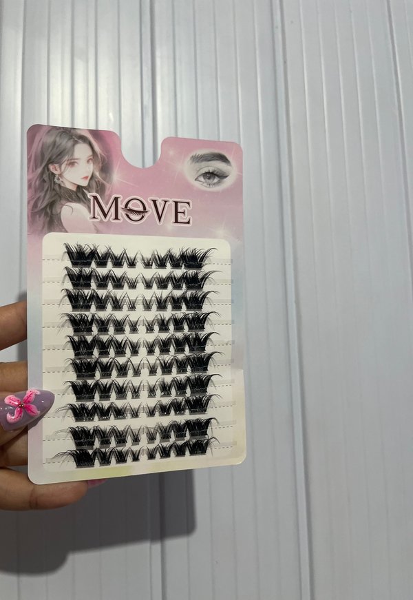 🦊Pestañas Efecto Foxy – 80 PCS ✨