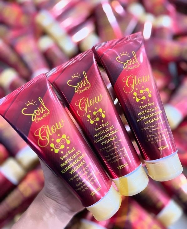 Glow Soul Red crema hidratante con brillo ✨