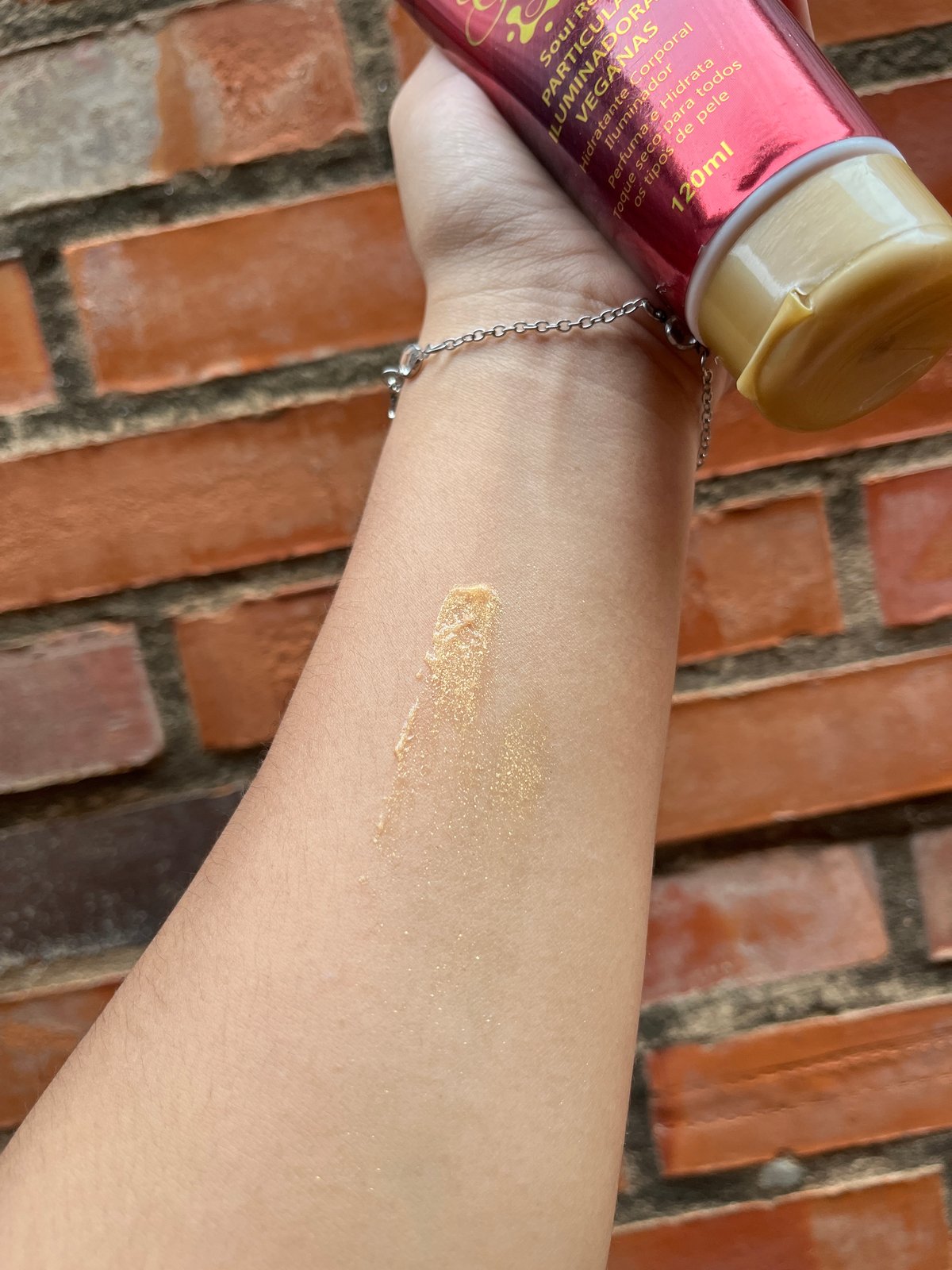 Glow Soul Red crema hidratante con brillo ✨ - 2