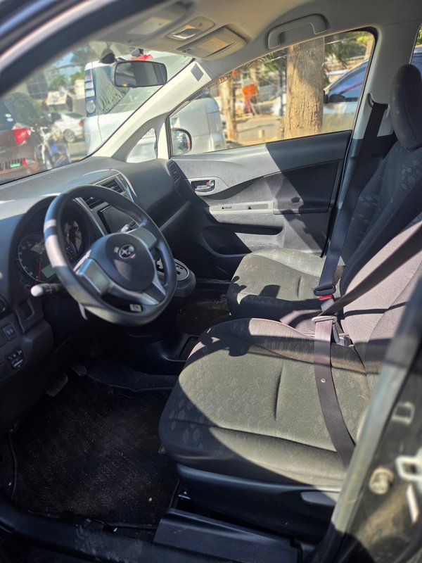 Toyota New ractis 