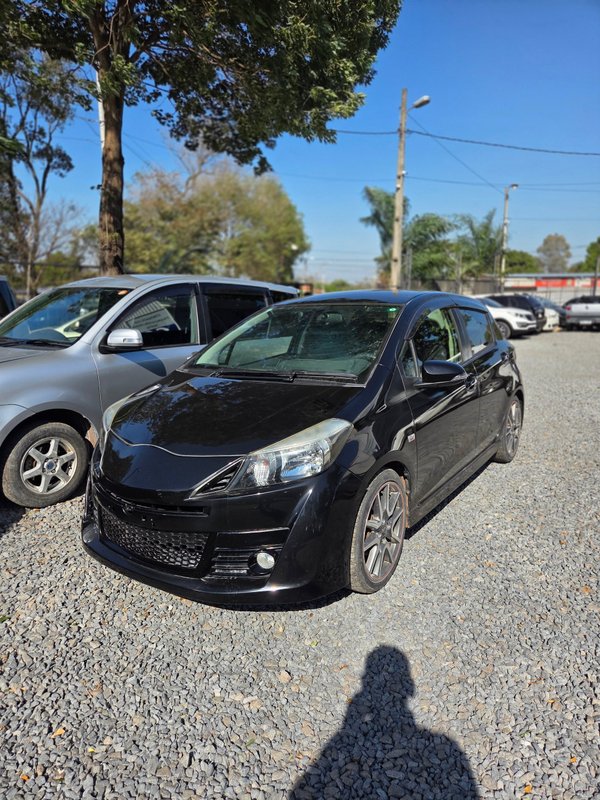 New vitz GS