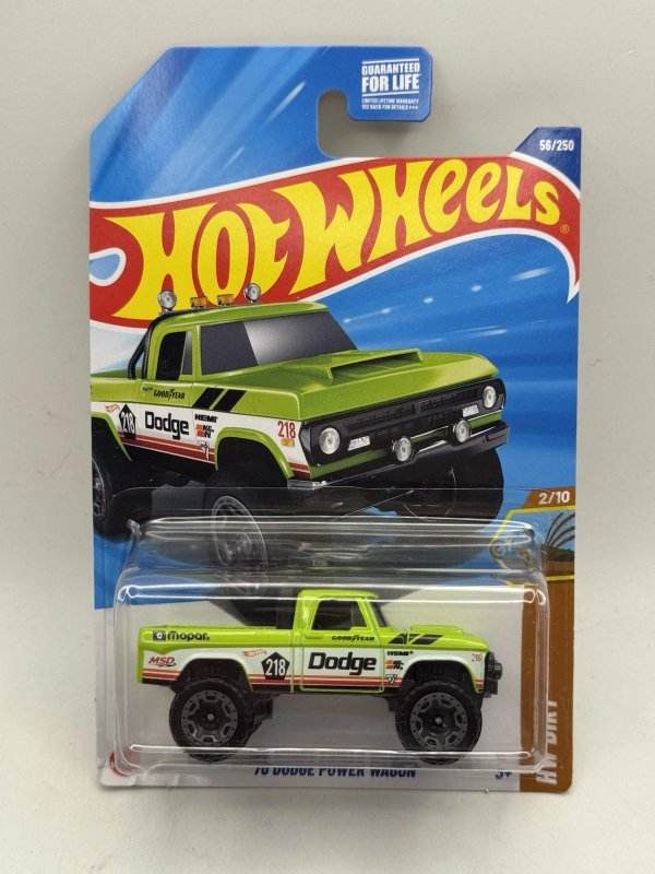  '70 Dodge Power Wagon (Verde)