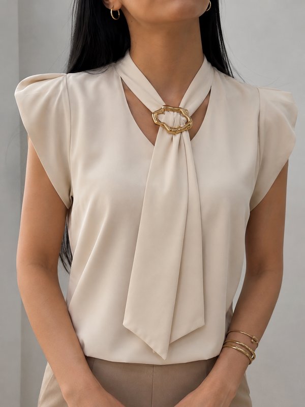 Blusa con Hebilla 