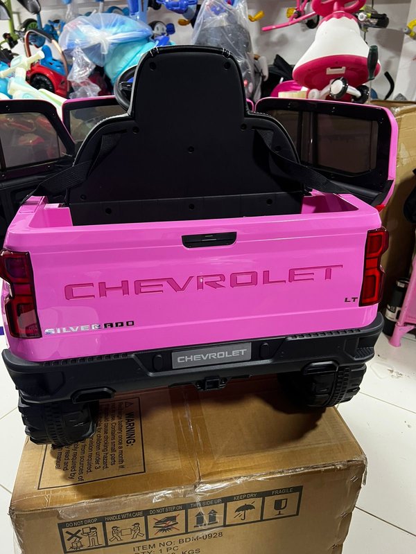 Auto infantil Chevrolet silverado 