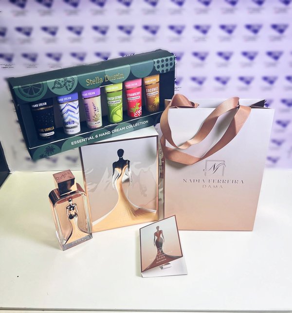 Perfume Nadia Ferreira 100ml PROMO‼️ con la compra del perfume de 100 ml  de regalo 🎁  1 kit de cremas para manos de Stella Dustin 🎁 1 muestra 🎁 1 bolso 🎁