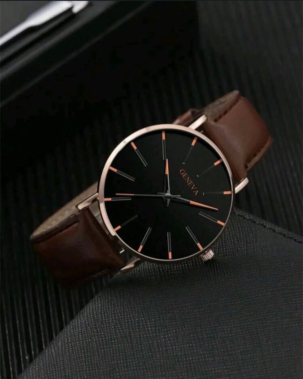 Reloj Geneva Marrón + 3 pulseras - 2