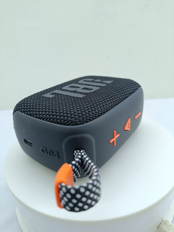 Parlante Genérico Portátil Negro JBL Go 4