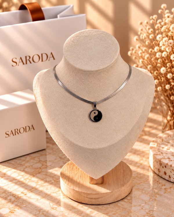 Collar Yin–yang Plateado