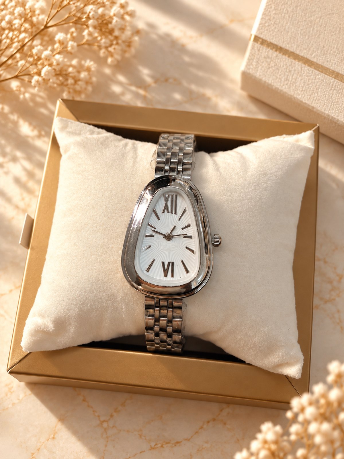 Reloj Diana  - 3