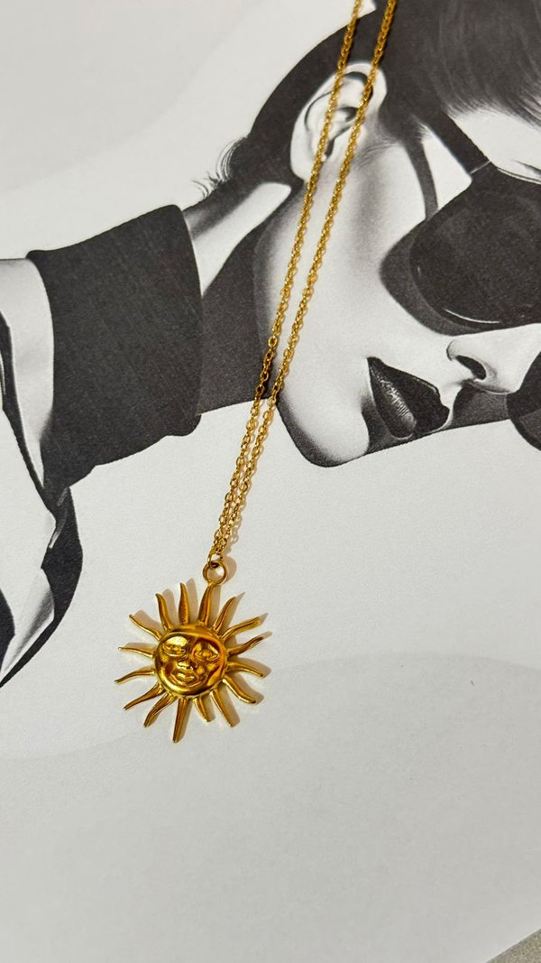 Collar Sol Dorado