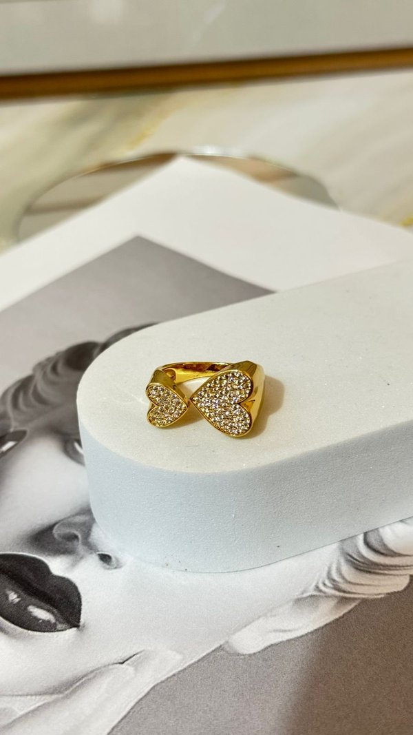 Anillo doble corazón