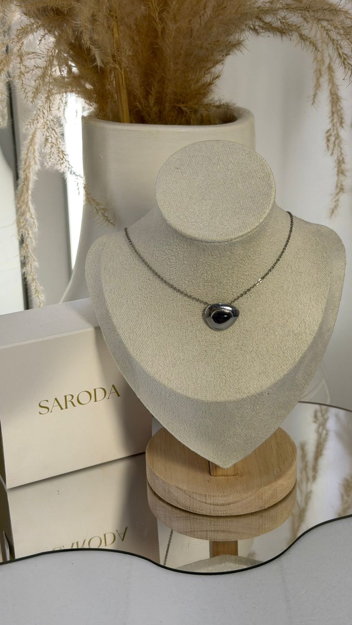 Collar con dije Punto Azul