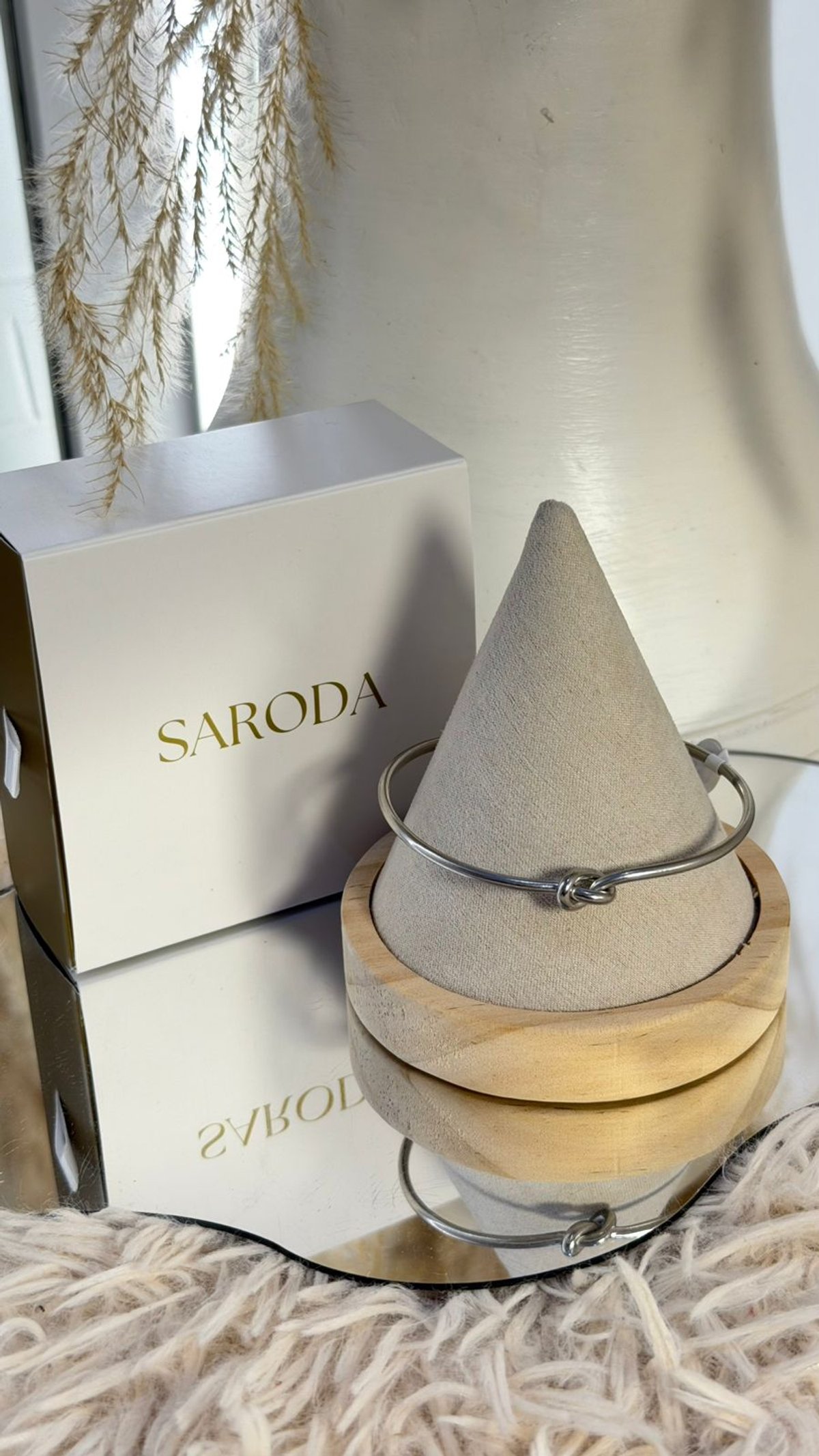 Pulsera Nudo Plateado