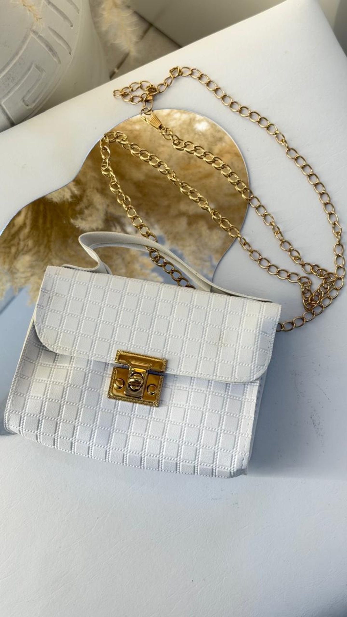 Carterita White - 3
