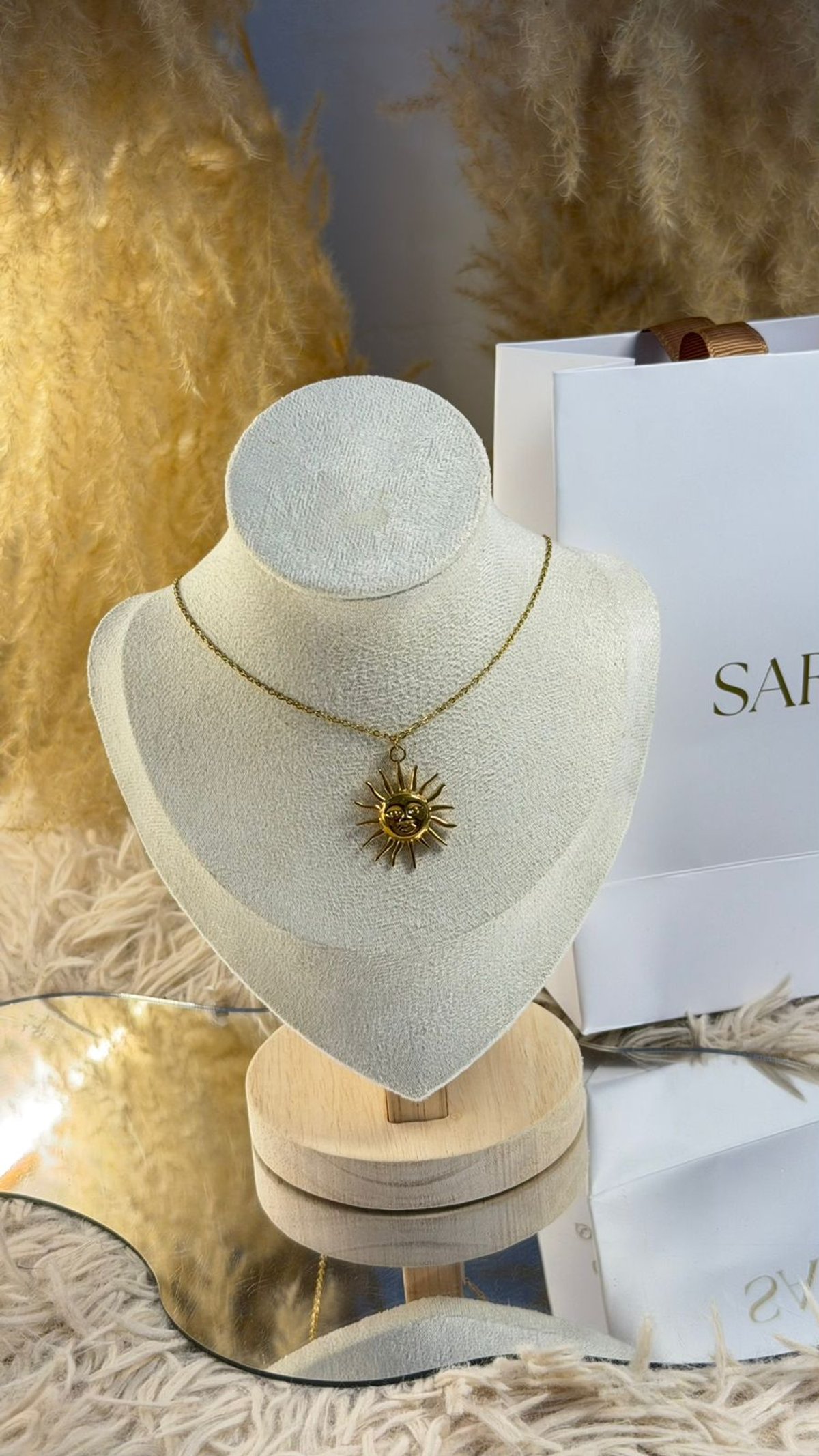 Collar Sol