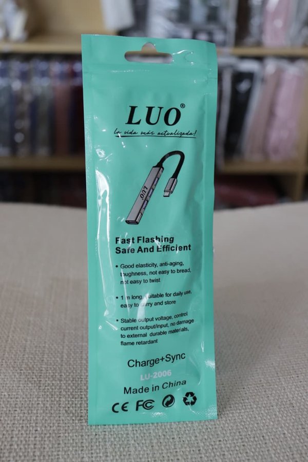 Adaptador LUO USB p/ Pendrive 