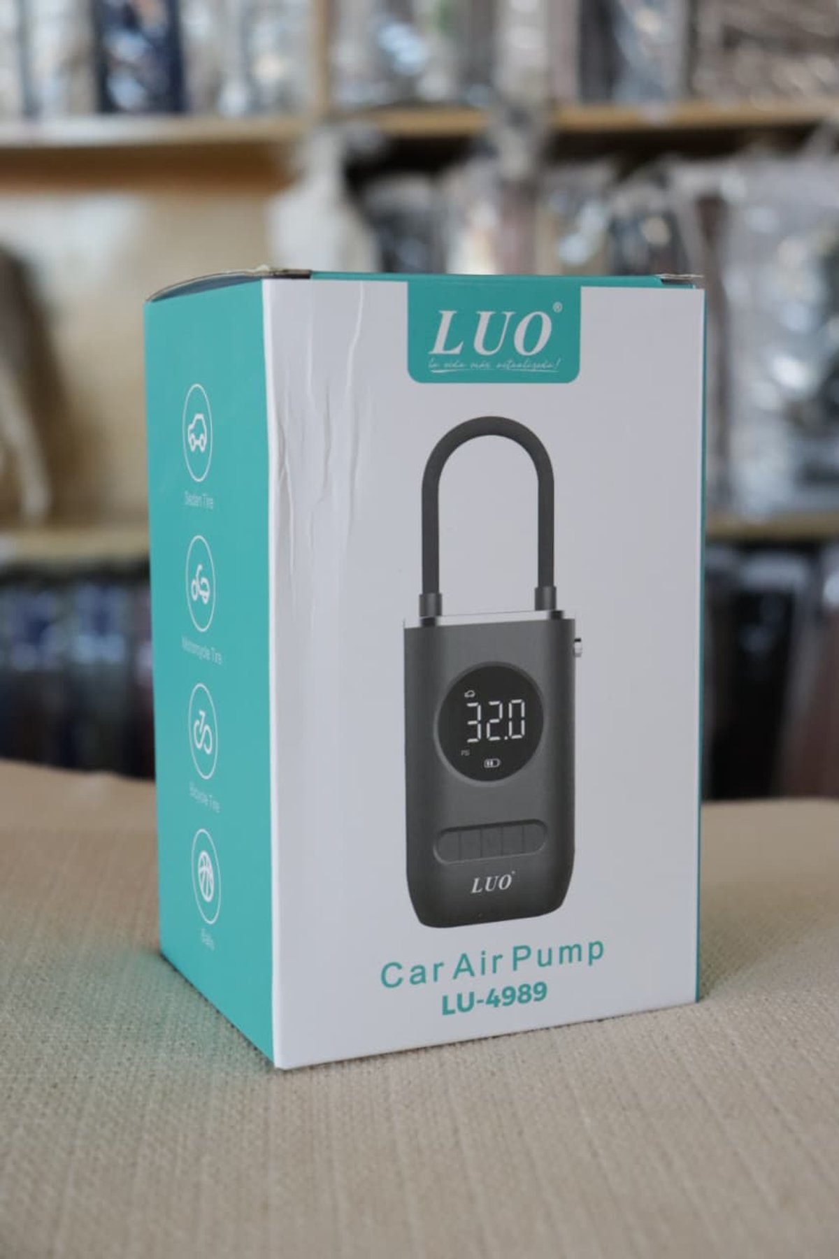 Inflador de Aire Portátil LUO Digital – Para Auto, Moto y Pelotas (Recargable)