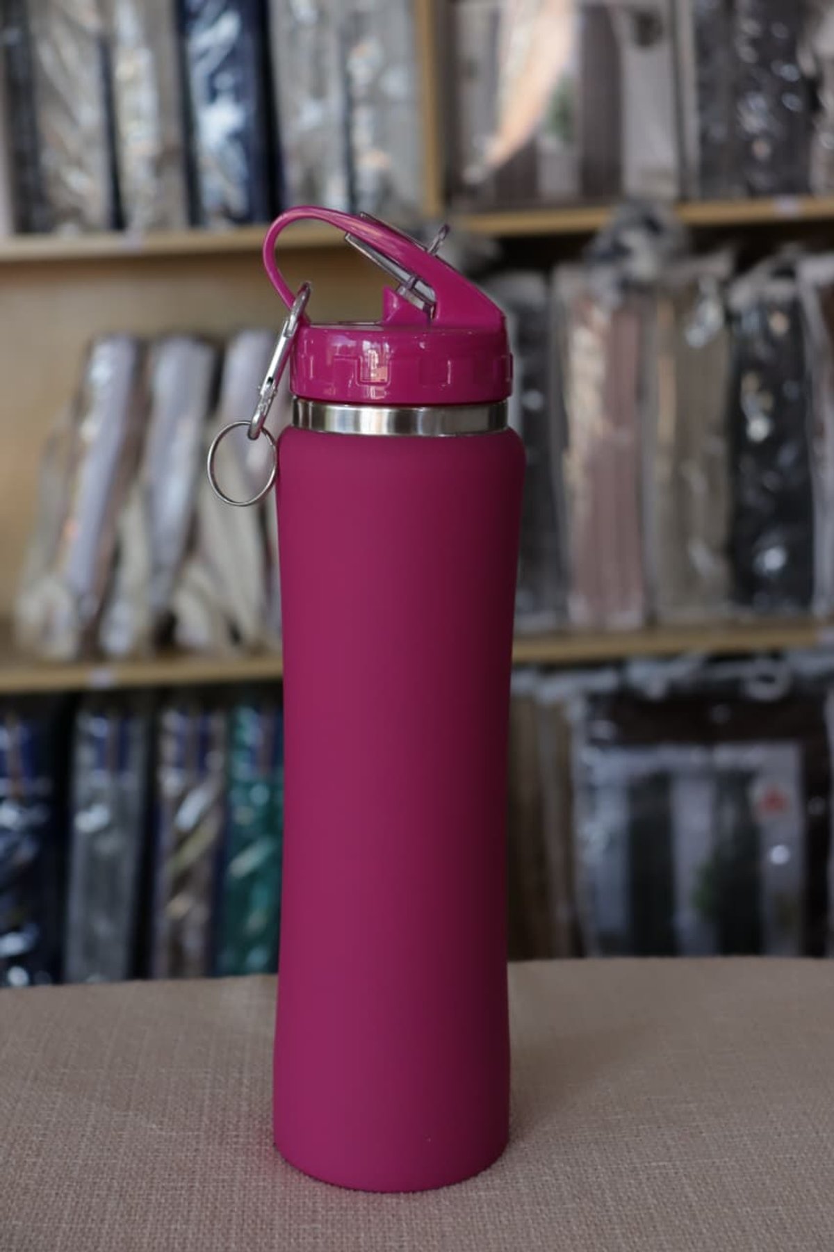 Termo Deportivo con Pico 💧 1L y 650ml | Práctico, resistente y portátil - 7