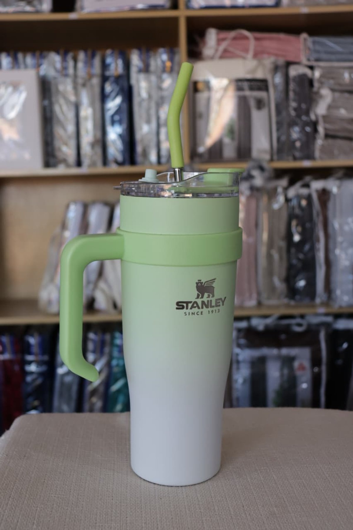 Hoppy con Sorbete de Acero Inox.  1.2 Lts. - 4