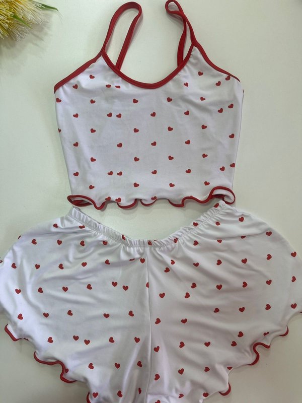 ✨ Pijama de 2 piezas con estampado de corazones ❤️