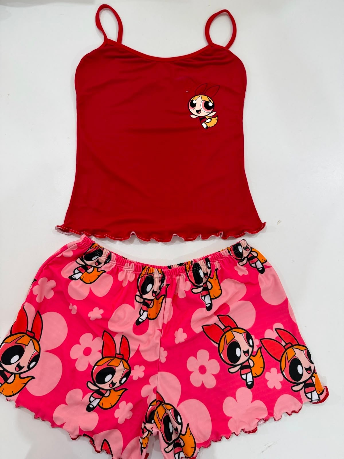 Pijama de dos piezas con tirantes y estampado de personaje - 2