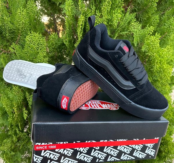 Vans Knu