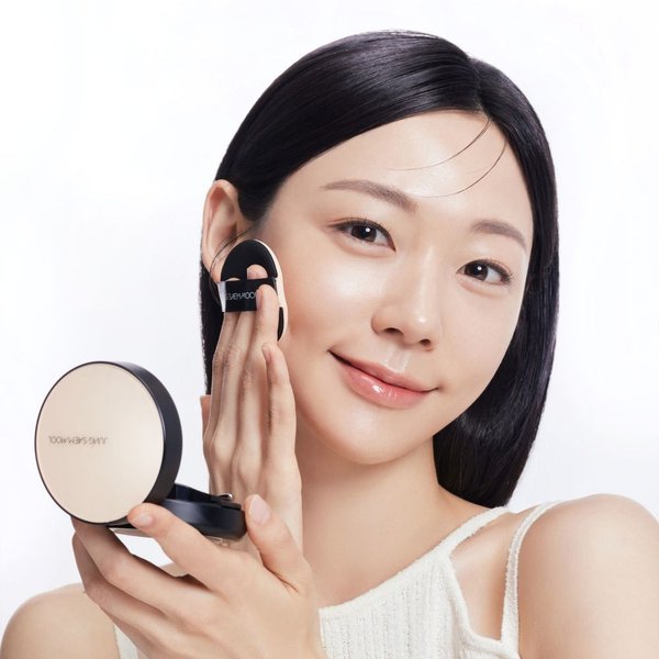 JUNGSAEMMOOL Essential Skin Nuder Cushion