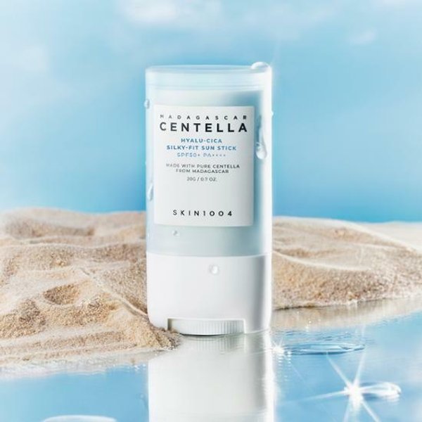 SKIN1004 - Madagascar Centella Hyalu-Cica Silky Fit Stick SPF50+ PA++++ 20g