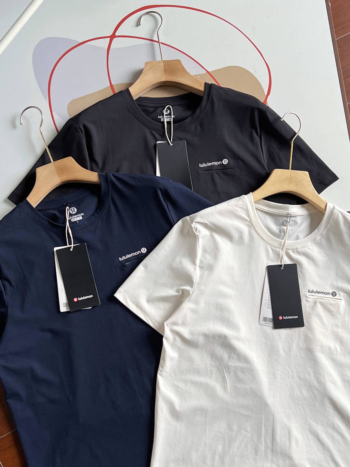 Lululemon Metal Vent Tech — Slim Fit - 3