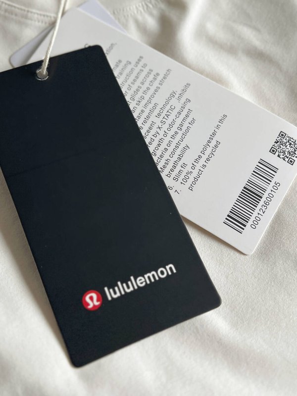 Lululemon Metal Vent Tech — Slim Fit