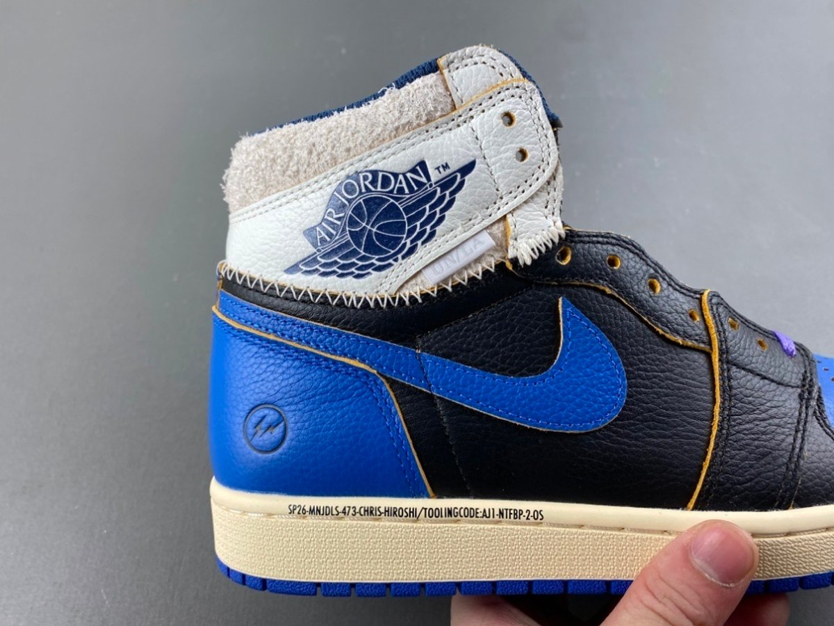 Jordan 1 OG Fragment - 2