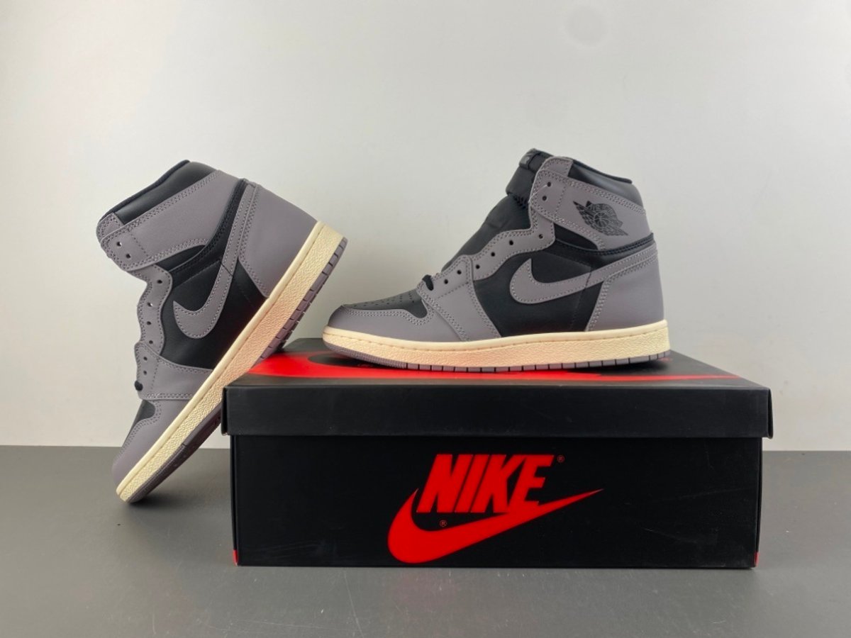 Jordan 1 Reverse Shadow - 2