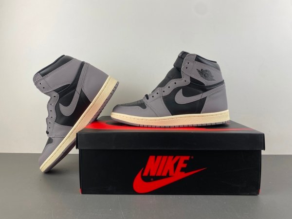 Jordan 1 Reverse Shadow