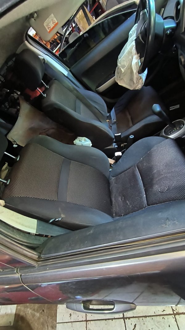 Toyota IST 2005 #UD067