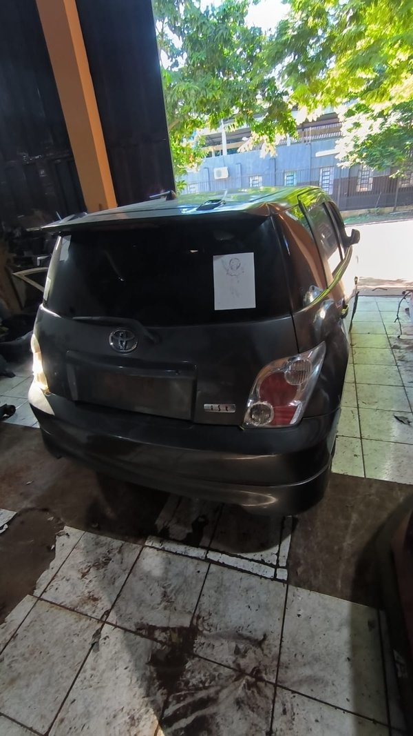 Toyota IST 2005 #UD067