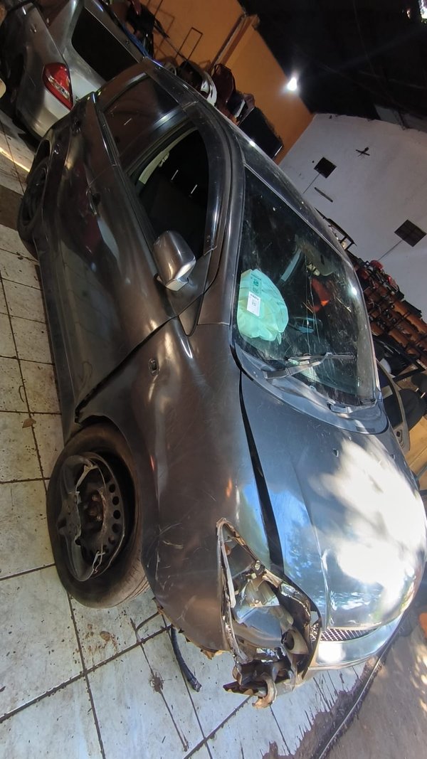 Toyota IST 2005 #UD067