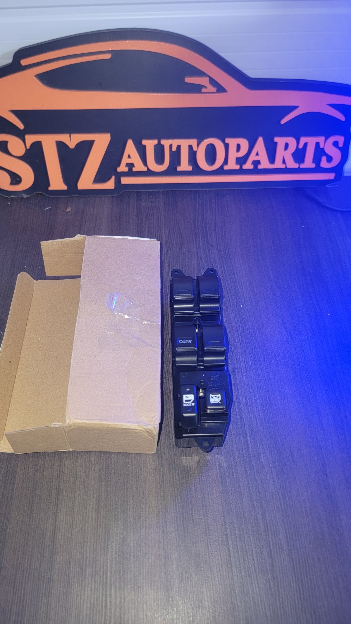 Comando Central de Levanta Vidrios Vitz / Platz / Corona Premio - 4