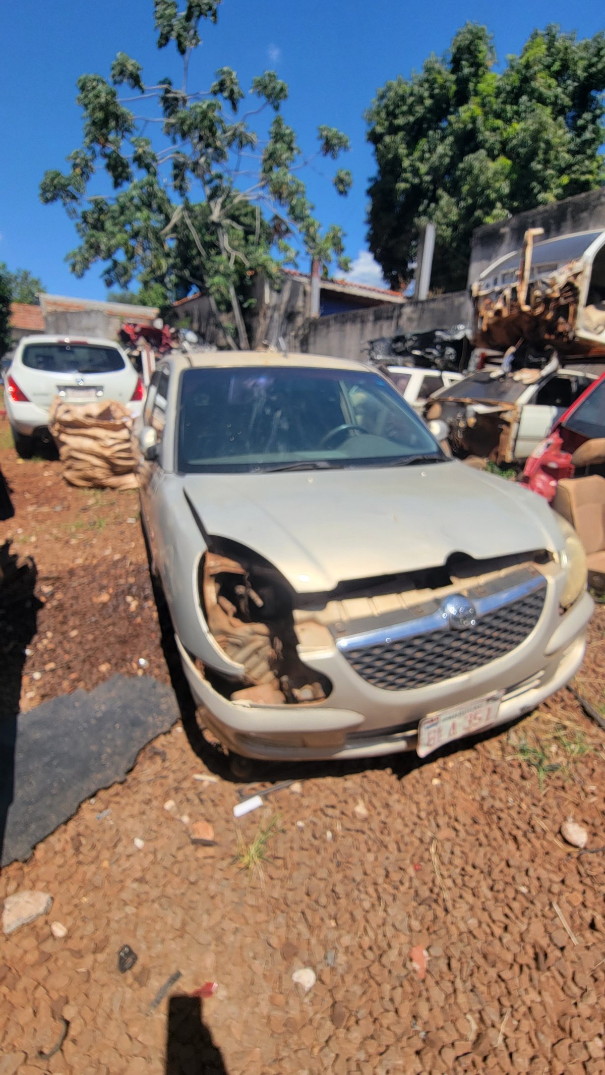 TOYOTA DUET 2003 EN DESARME!!