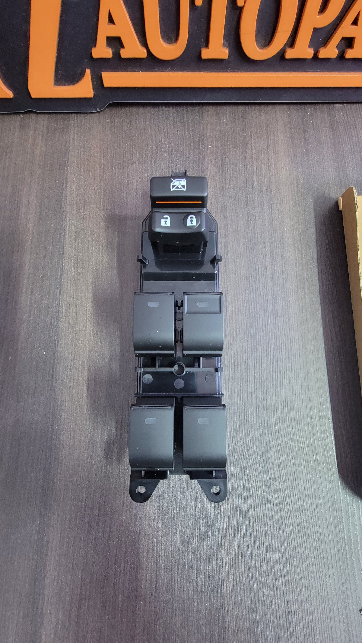 Comando Central Levanta Vidrio Allion / Premio / Axio / Wish - 3