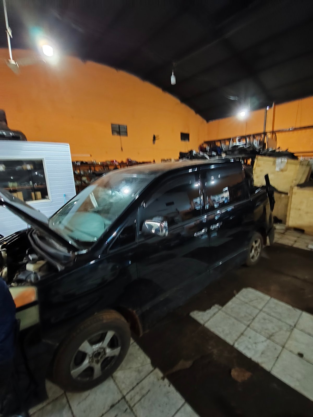TOYOTA VOXY 2004 EN DESARME! - 4