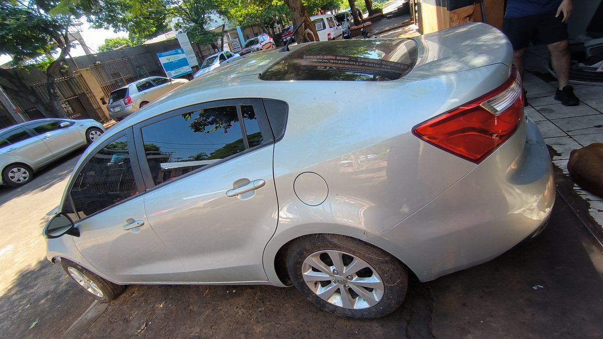 KIA RIO Sedan 2012 en desarme UD 106 - 3