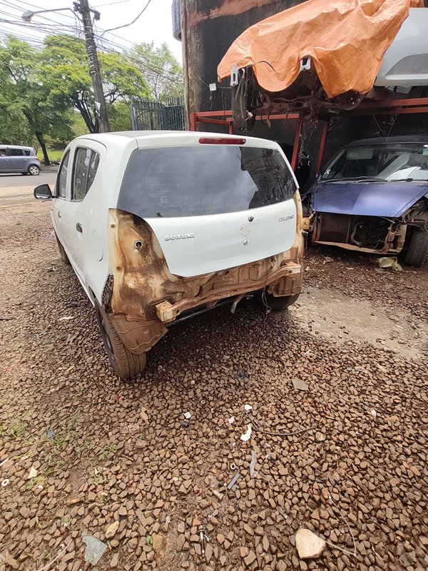 Suzuki Celerio 2012 en desarme 