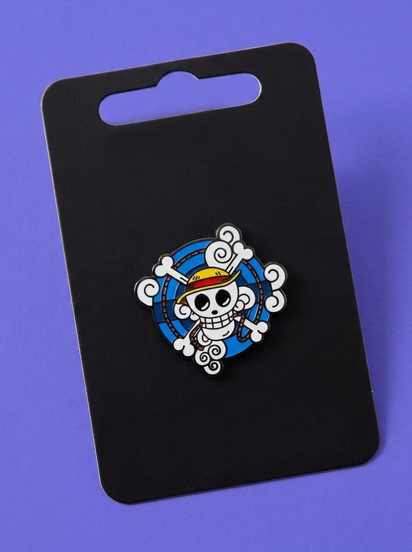 Pin metalico One Piece