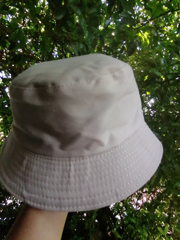 Bucket beige 