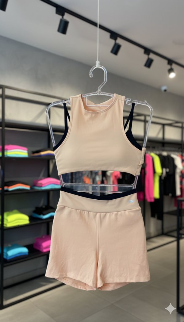 Conjunto short ADAPT 