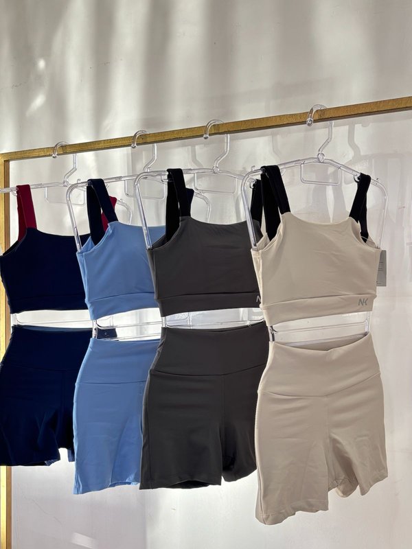 Conjunto short Radiant 