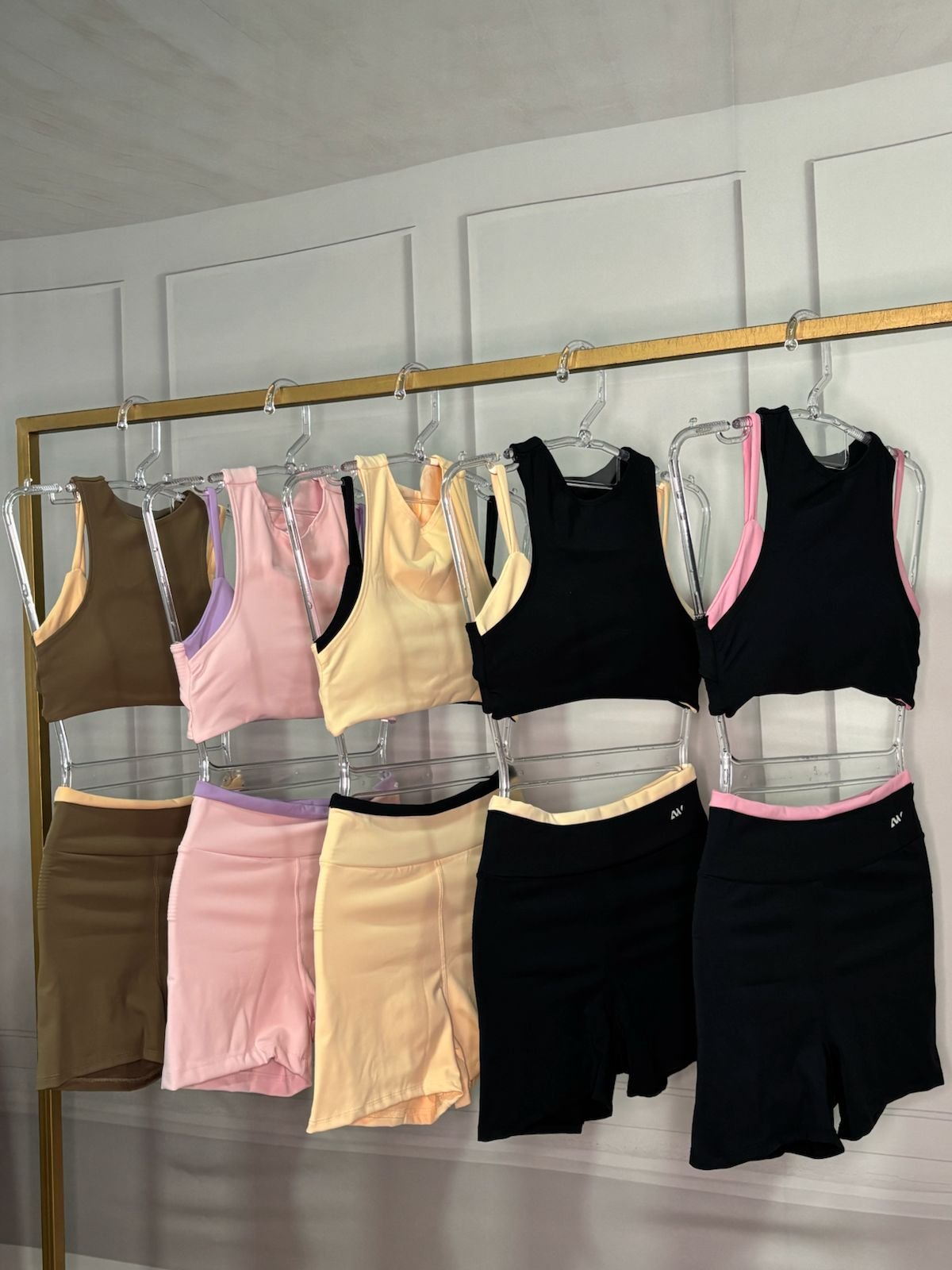 Conjunto short ADAPT 