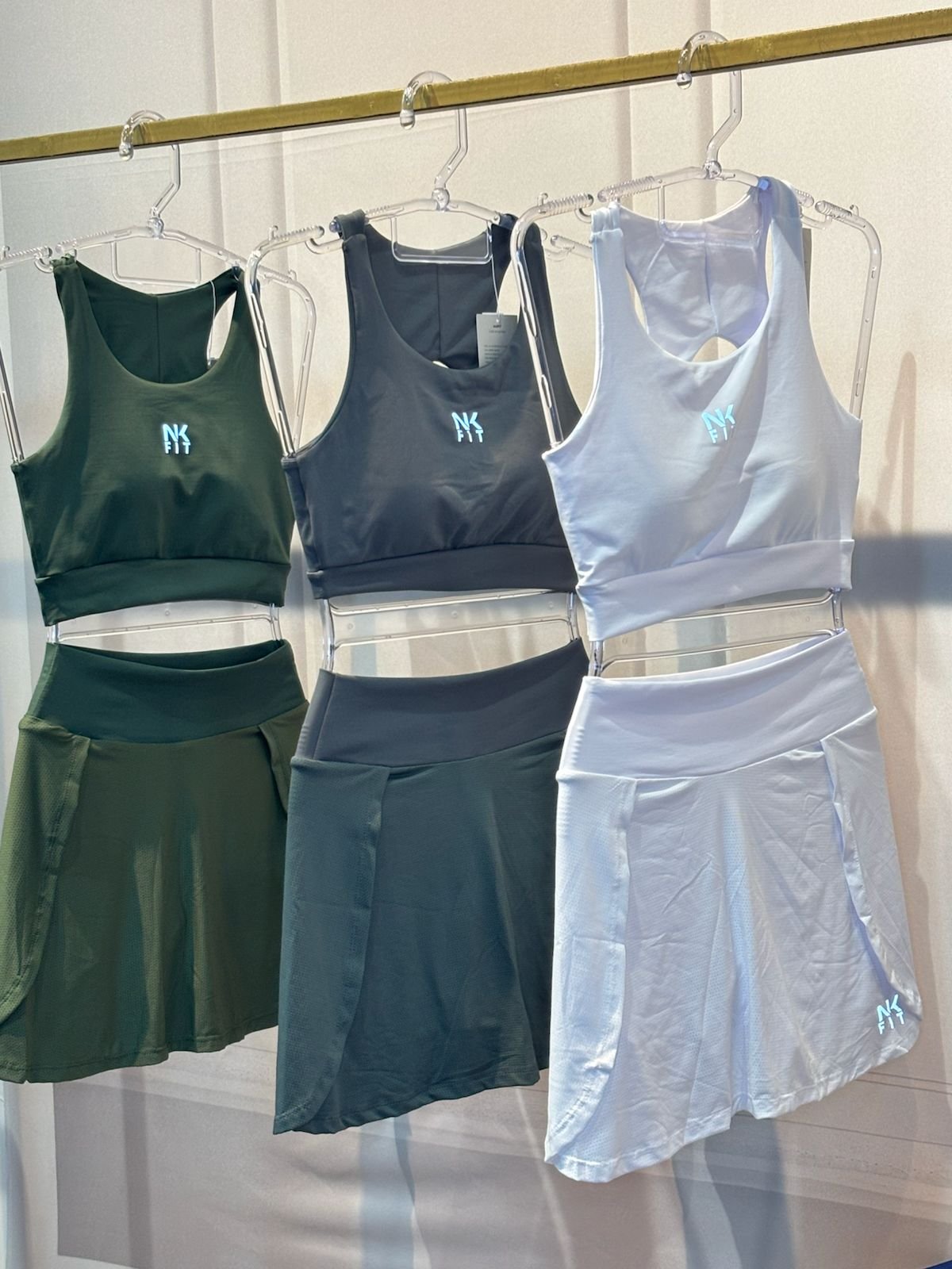 Conjunto short pollera cromo NK ref 4115