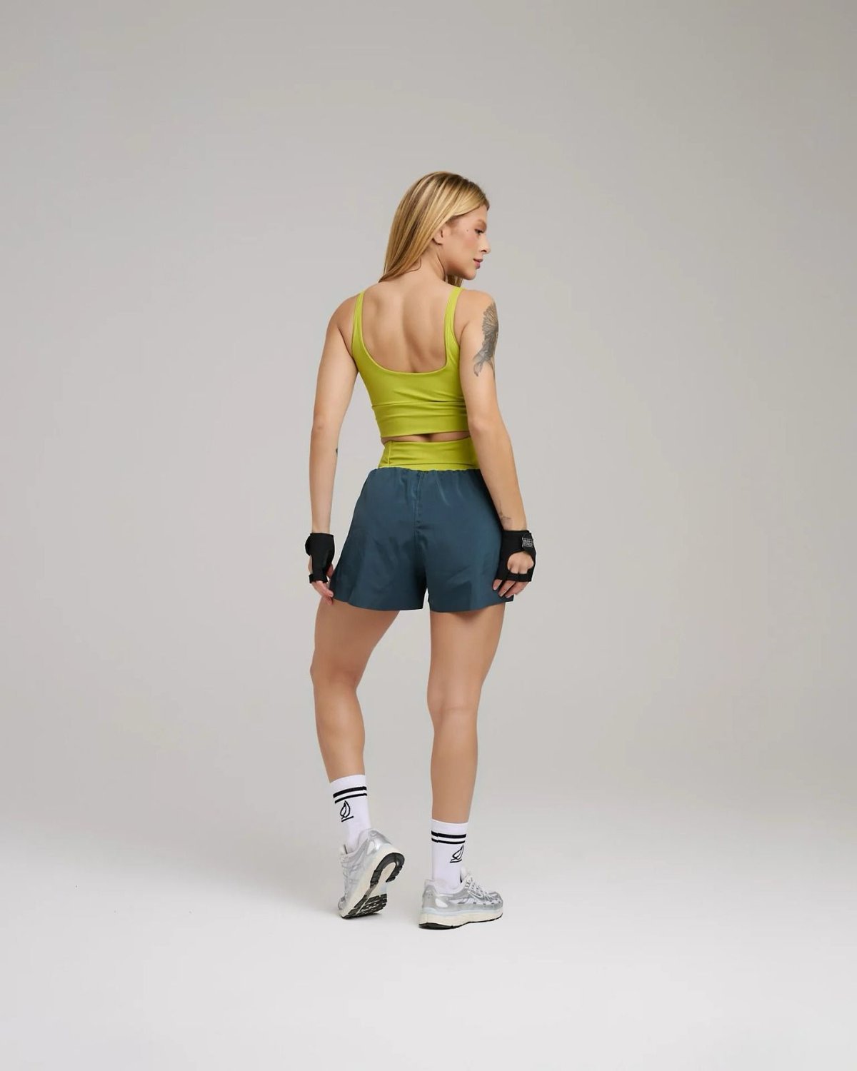 Conjunto short running 