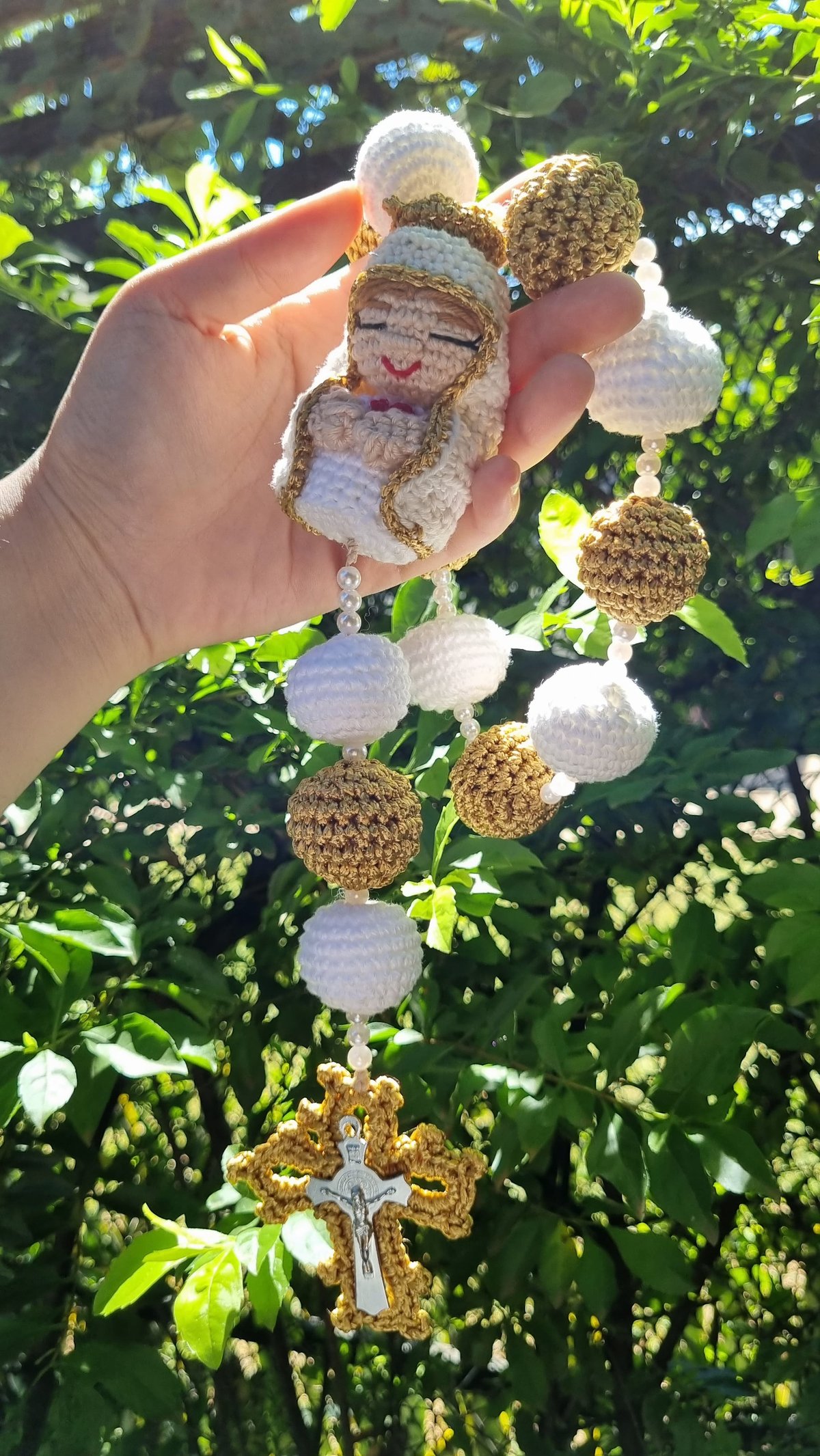 Denario de amigurumi con la Virgencita - 2